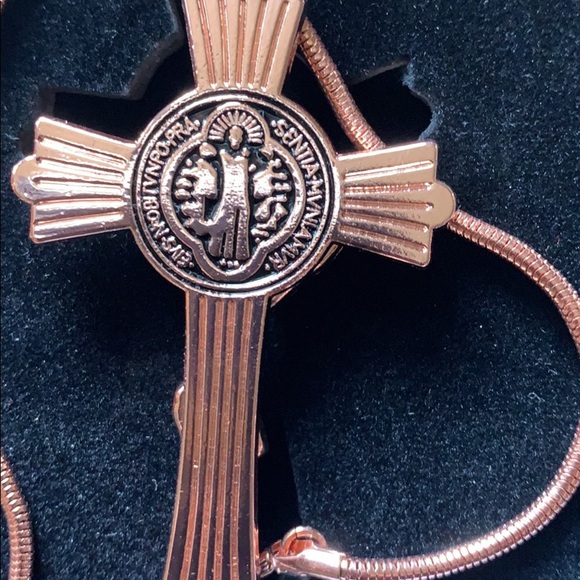 Chain - Picture 3 of 3